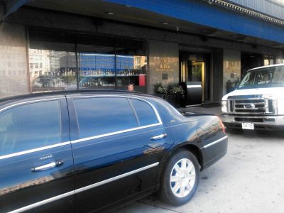 chicago business travel towncar van hilton