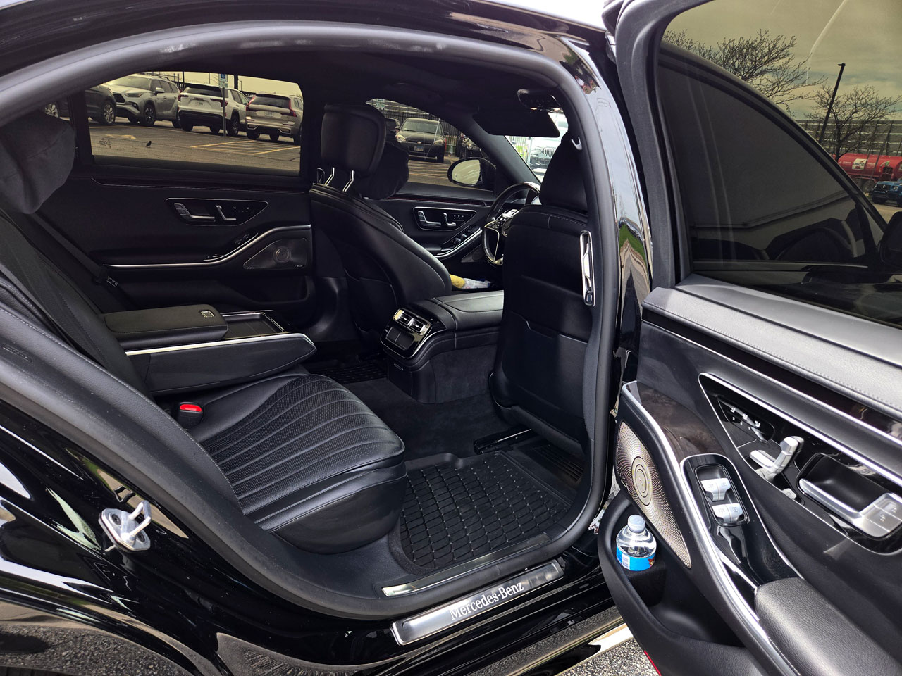 Mercedes Benz s580 passenger side